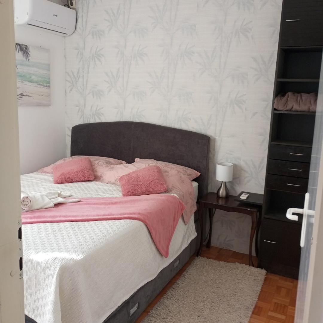 Apartment Mrc Bezanija Ngoại thất bức ảnh